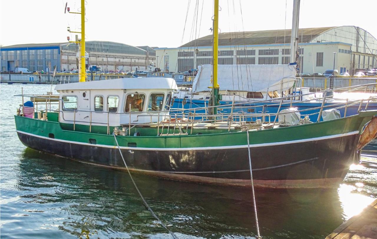 2 Bedroom Amazing Ship In Wismar Exterior photo